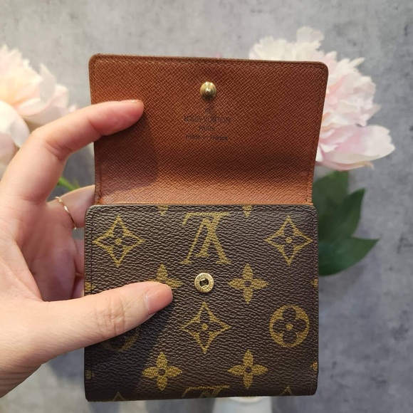 LV wallet - Picture 2 of 5